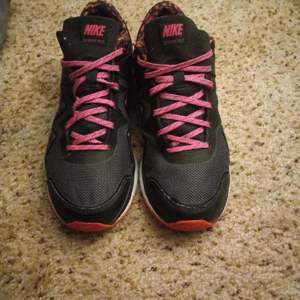 Nike Air Sculpt TR 2 Sneakers